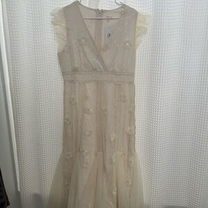 Chic Cream Floral Midi Dress